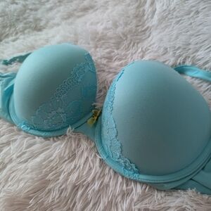 Elegant Lace Trim Aqua Bra